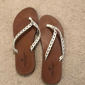 American Eagle flip flops